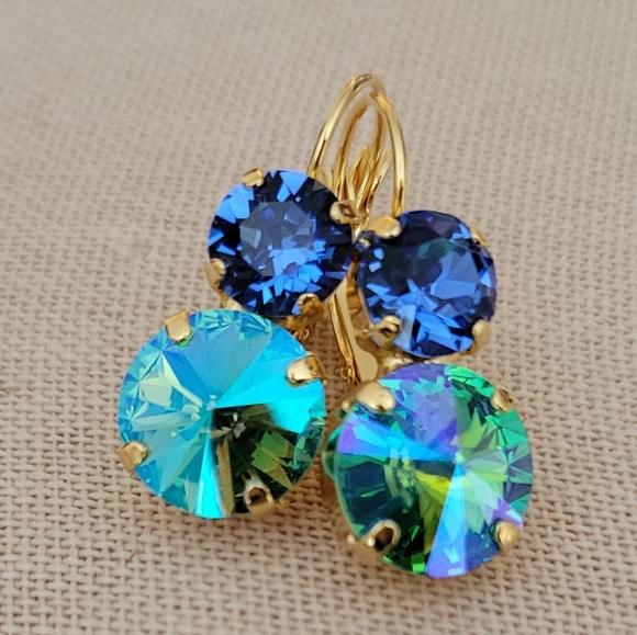 Austrian Crystal Earrings in Gold - Picture 6 of 12
